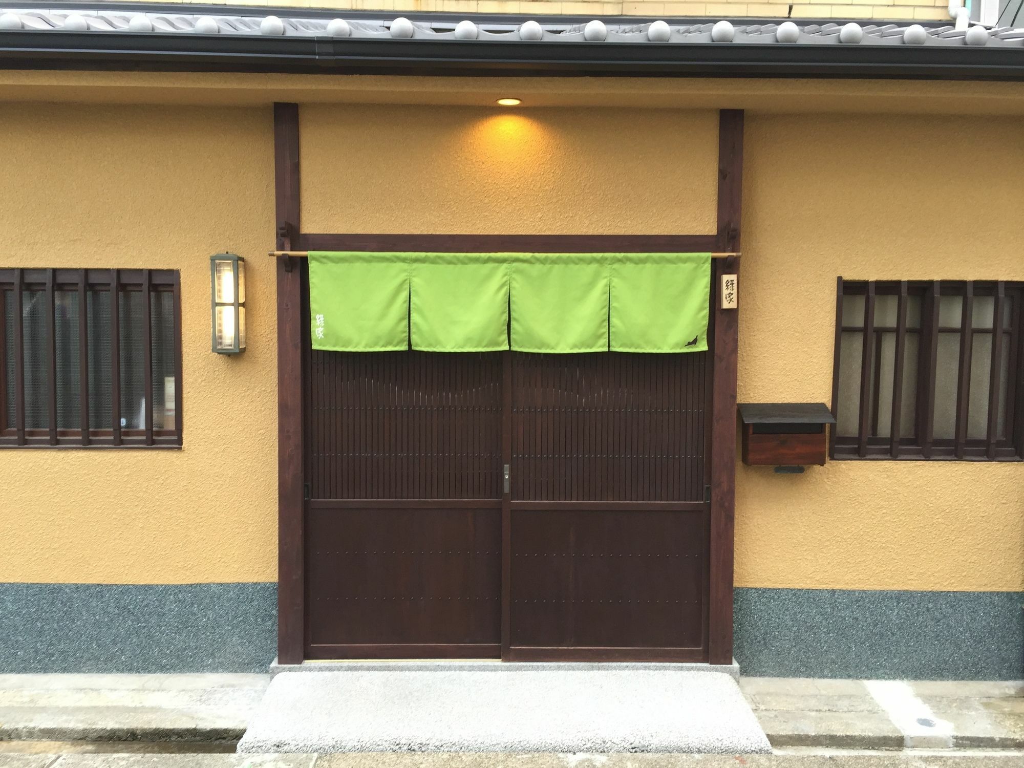 ゲストハウス君彩家 Kimidoriya Osaka Exterior foto